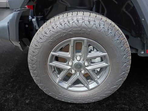 New 2025 Jeep Wrangler Unlimited Sport AWD/4WD image 15