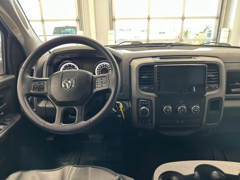 Used 2016 RAM 1500 Express image 16