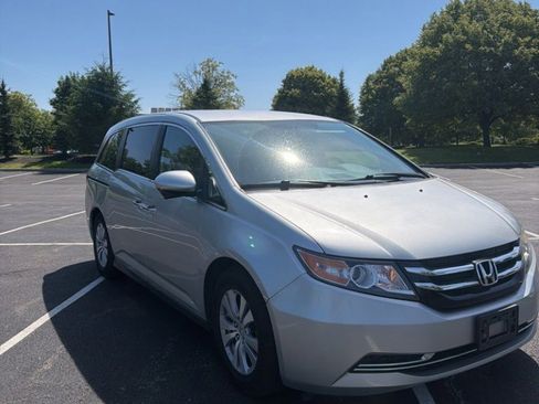 Used 2015 Honda Odyssey EX image 2