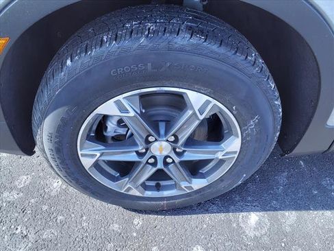 New 2025 Chevrolet Blazer LT image 8