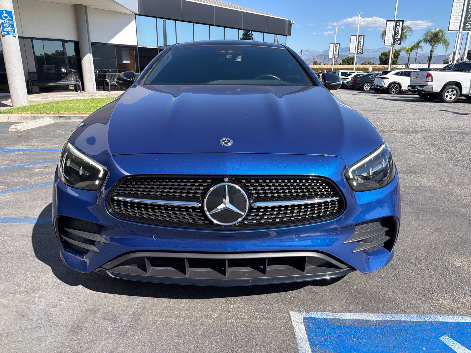 Used 2023 Mercedes-Benz E 450 Coupe image 2