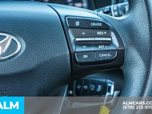 Used 2021 Hyundai Kona SE image 30