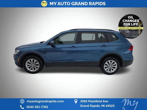 Used 2020 Volkswagen Tiguan S w/ 3rd Row Seat Package image 8