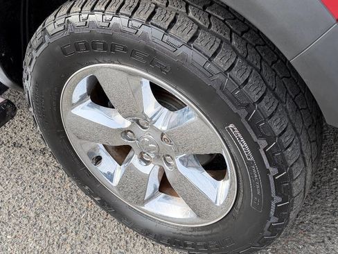 Used 2013 RAM 1500 Big Horn image 31