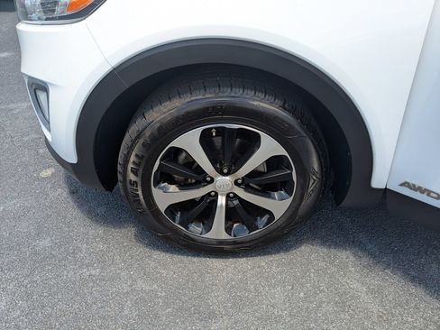 Used 2017 Kia Sorento EX AWD/4WD image 10