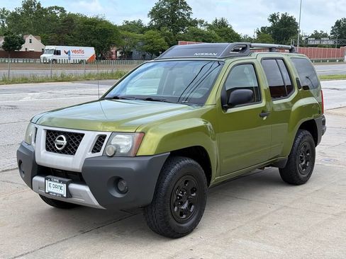 Used 2011 Nissan Xterra X AWD/4WD image 1