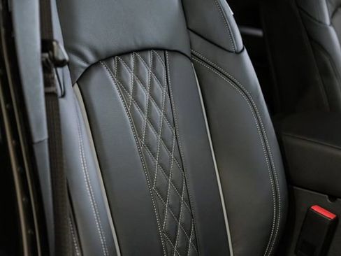 Used 2025 Jeep Gladiator Rubicon w/ Safety Group image 74