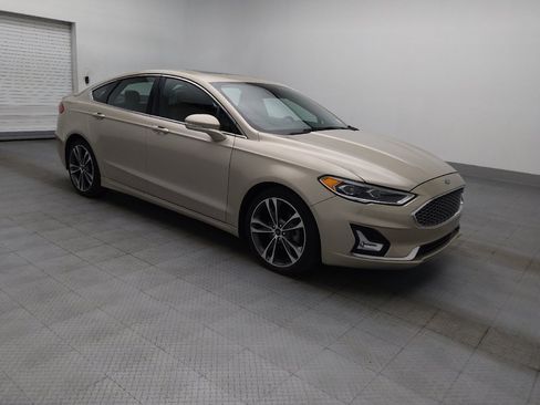 Used 2019 Ford Fusion Titanium FWD image 11