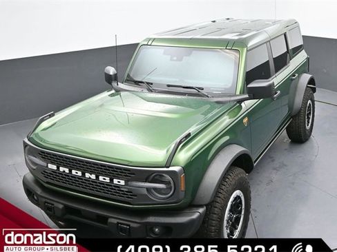 Used 2025 Ford Bronco Badlands w/ Sasquatch Package image 19