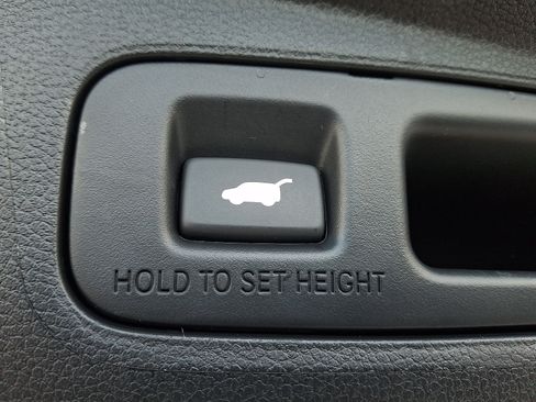 Certified 2025 Honda CR-V Sport Touring image 30