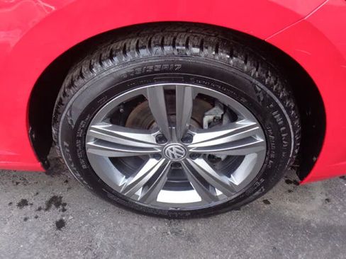 Used 2020 Volkswagen Jetta R-Line FWD image 6