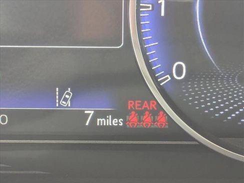 New 2025 Lexus ES 350 w/ Premium Package image 10