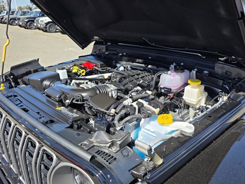 New 2026 Jeep Gladiator Sport image 20