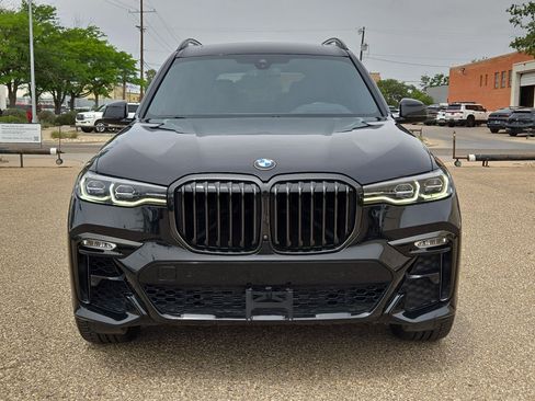 Used 2021 BMW X7 xDrive40i w/ M Sport Package AWD/4WD image 10