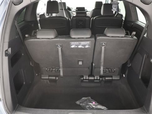 Used 2025 Honda Odyssey Sport-L image 29