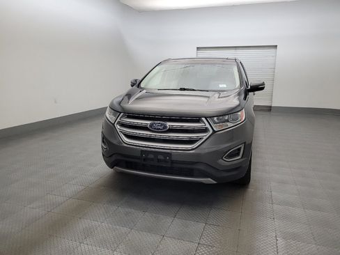 Used 2018 Ford Edge Titanium w/ Equipment Group 301A AWD/4WD image 15