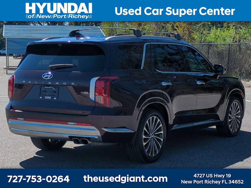 Used 2024 Hyundai Palisade Calligraphy FWD image 5