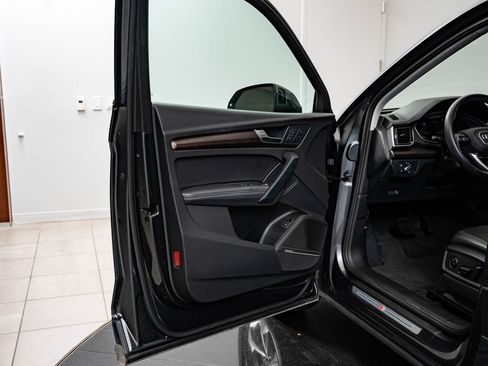Used 2023 Audi Q5 2.0T Premium Plus w/ Premium Plus Package AWD/4WD image 29