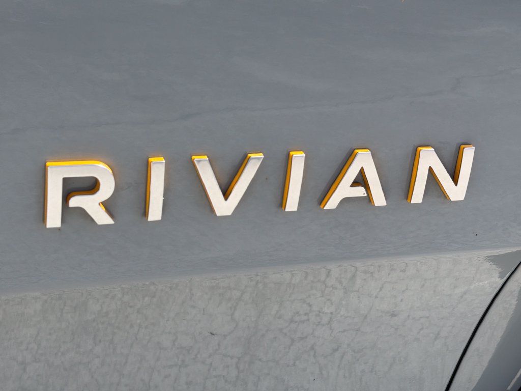 Used 2023 Rivian R1T Adventure Quad AWD/4WD image 9