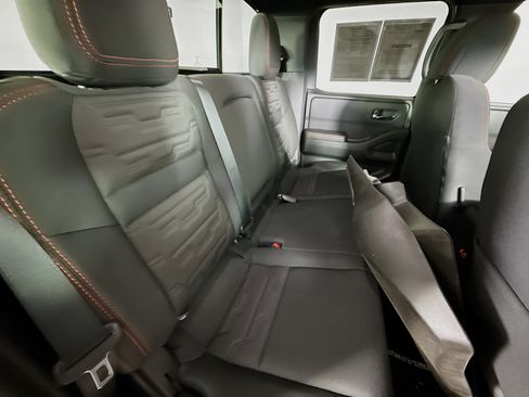 Used 2024 Nissan Frontier Pro-X image 33