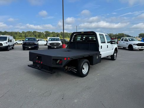 Used 2016 Ford F350 XL w/ Power Equipment Group image 4