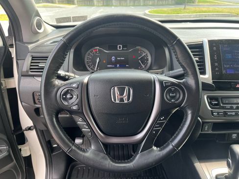 Used 2018 Honda Ridgeline RTL-T image 16