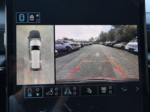 New 2026 GMC Yukon Denali w/ Denali Reserve Package image 18