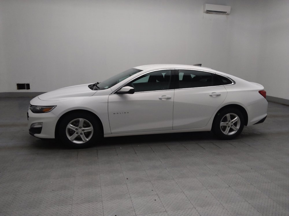 Used 2023 Chevrolet Malibu LS w/ Driver Confidence Package FWD image 2