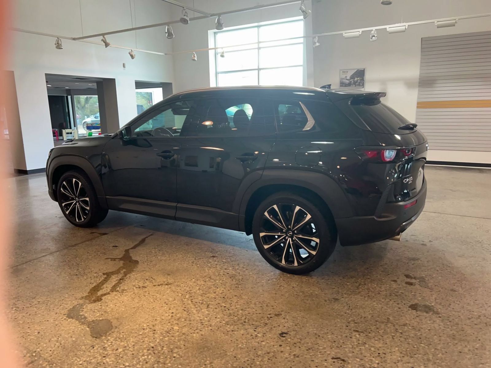 Used 2026 MAZDA CX-50 AWD 2.5 S w/ Premium Package image 9