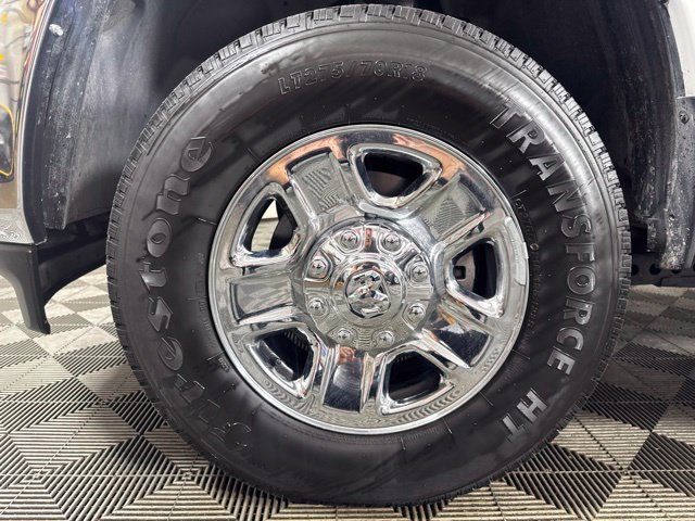Used 2024 RAM 3500 Tradesman w/ Chrome Appearance Group AWD/4WD image 10