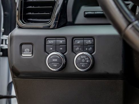 Used 2023 GMC Sierra 1500 AT4 w/ AT4 Premium Package image 18