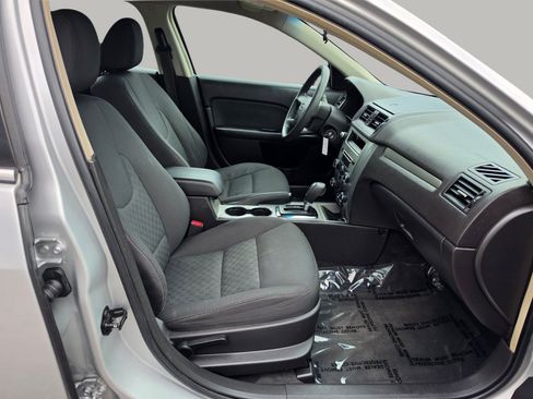 Used 2010 Ford Fusion SE FWD image 23