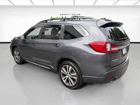 Used 2022 Subaru Ascent Limited w/ Technology Package AWD/4WD image 5