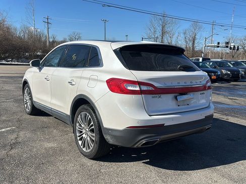 Used 2018 Lincoln MKX Reserve w/ Driver Assistance Package image 3
