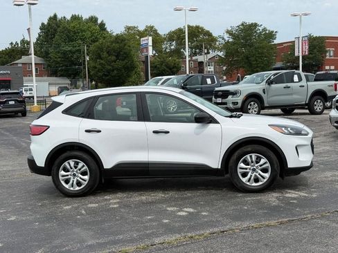 Used 2022 Ford Escape S AWD/4WD image 5