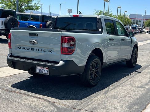 Certified 2023 Ford Maverick XLT w/ Black Appearance Package FWD image 8