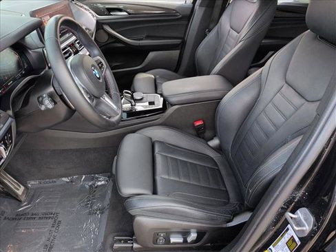Used 2023 BMW X4 M40i w/ Premium Package image 17