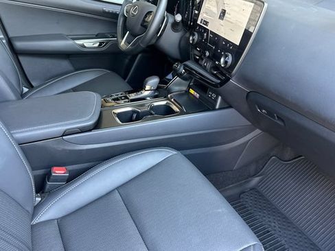 Used 2025 Lexus NX 350h AWD w/ Accessory Package (2T) image 19