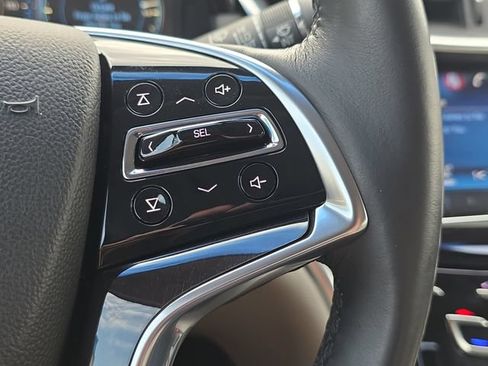 Used 2014 Cadillac XTS Premium FWD image 17