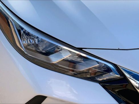 Used 2021 Nissan Sentra SV FWD image 28