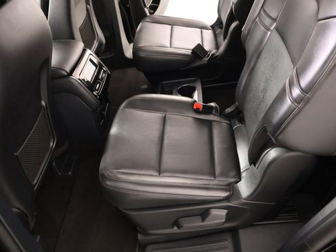 Used 2025 Lincoln Aviator AWD w/ Equipment Group 101A image 12