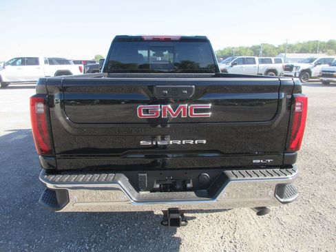New 2026 GMC Sierra 2500 SLT w/ SLT Premium Package image 5