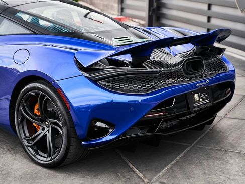 Used 2024 McLaren 750S image 13