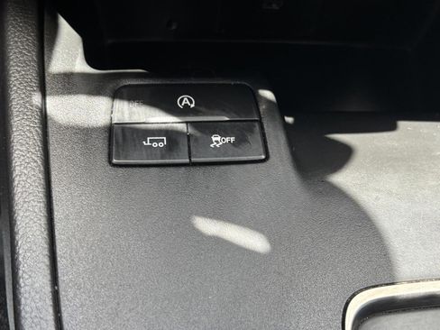 Used 2020 Ford Ranger XL w/ Equipment Group 101A Mid image 37