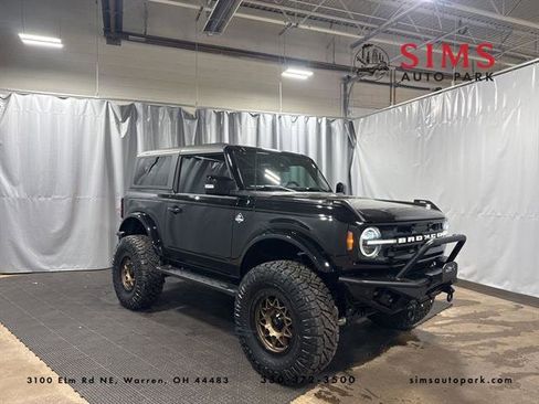 Used 2022 Ford Bronco Outer Banks image 1