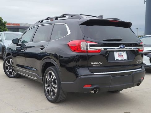 Certified 2025 Subaru Ascent Limited AWD/4WD image 3