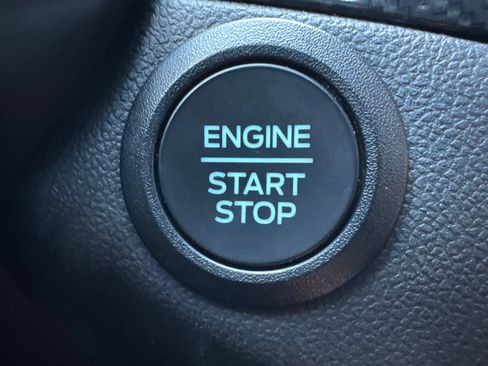 Used 2025 Ford Escape ST-Line FWD image 34