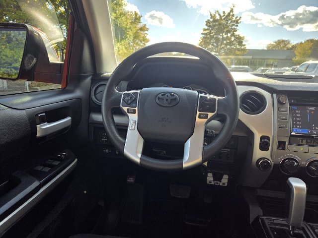 Used 2017 Toyota Tundra SR5 AWD/4WD image 12