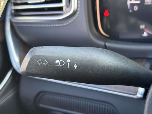 Used 2022 Jeep Grand Wagoneer Series II w/ Premium Group II image 35