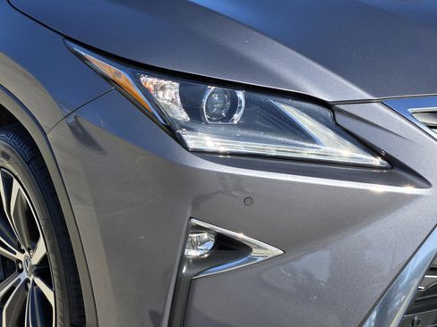 Used 2019 Lexus RX 350 FWD w/ Navigation Package image 11
